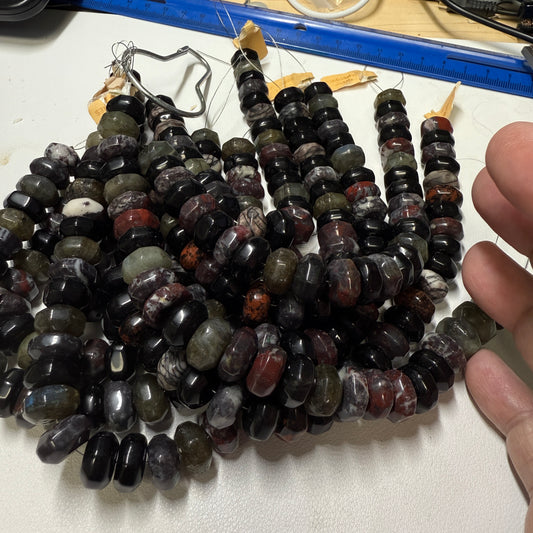 Assorted Gemstones, mainly Jasper 13 mm 8"